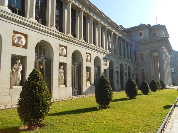 View of the famous Museo del Prado, which holds works by Velazquez and Goya, from outside